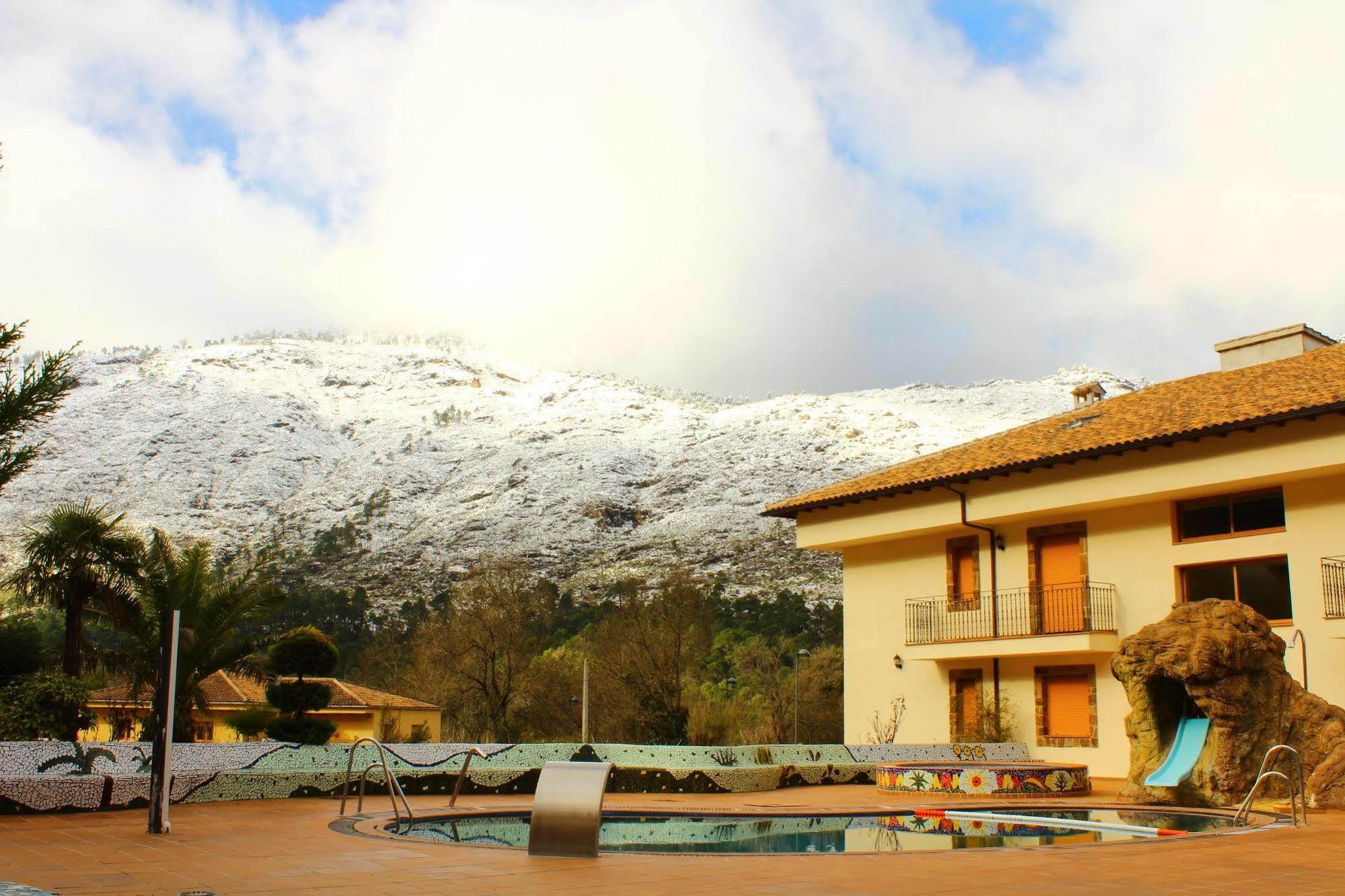 Hotel Balneario Parque de Cazorla Arroyo Frío Exterior foto